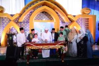 Gubernur Sumsel, H Herman Deru saat meresmikan Masjid Al-Hayza, Minggu (10/7/2022) pagi