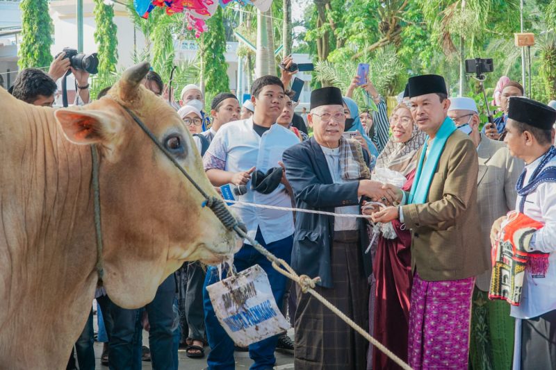 Wali Kota Palembang, H Harnojoyo usai salah ied di Masjid Agung Palembang, Minggu (10/7/2022)