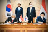 Menteri PUPR Basuki Hadimuljono menandatangani Protokol Perubahan Memorandum Saling Pengertian antara Kementerian PUPR dengan Kementerian Pertanahan, Infrastruktur, dan Transportasi Republik Korea 