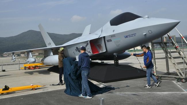 Korea Selatan dan Indonesia berkolaborasi memproduksi jet tempur KF-21