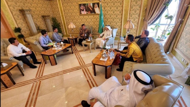 Tim Kementerian Agama bertemu Wakil Menteri Haji dan Umrah Arab Saudi Bidang Ziarah, Minggu (7/8/2022)
