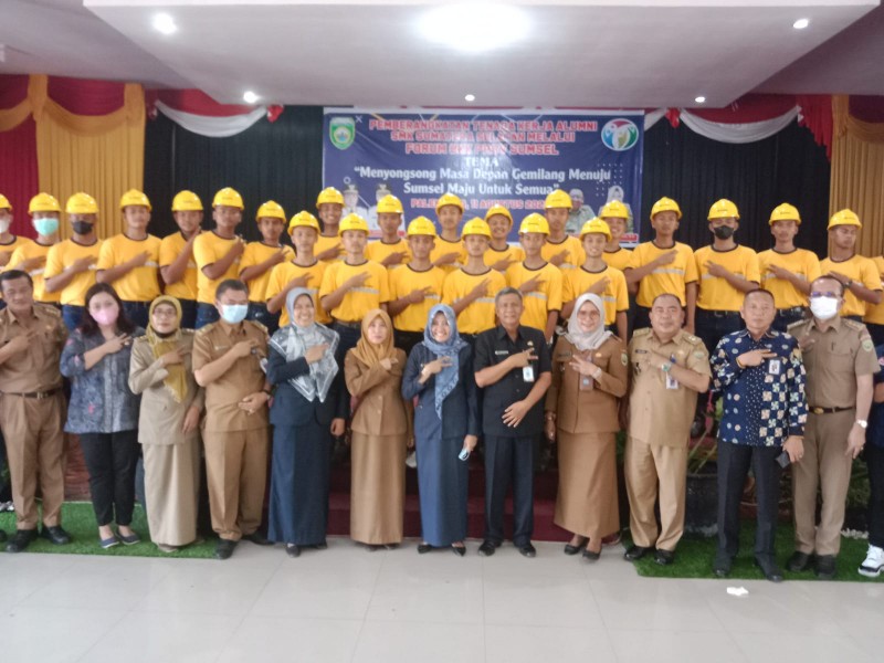 Forum Bursa Kerja Khusus Provinsi Sumatera Selatan [FBKK Sumsel], memberangkatkan sejumlah alumni siswa SMK. 