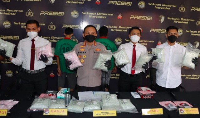 Satres Narkoba Polres Metro Jakarta Barat berhasil membongkar penyelundupan ekstasi jaringan Internasional