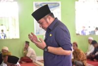 Gubernur Sumsel Herman Deru saat safari Jumat di Masjid Nurul Huda