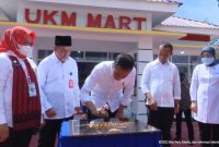Presiden Jokowi saat meresmikan UKM Mart di Kota Tidore Kepulauan, Maluku Utara, Rabu (28/09/2022) siang