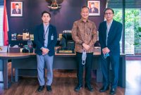 Menteri Perindustrian Agus Gumiwang Kartasasmita