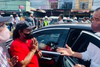Presiden Jokowi berdialog dengan perwakilan demonstran, Rabu (31/08/2022), di Jayapura, Papua.