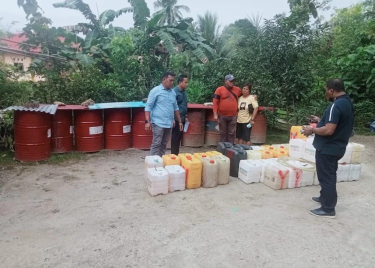 Ditreskrimsus Polda Maluku kembali mengagalkan penyelundupan solar dan minyak tanah