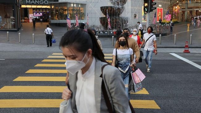 Malaysia Cabut Aturan Wajib Masker di Dalam Pesawat