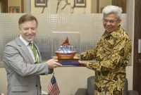 akil Gubernur Provinsi Sumatera Selatan (Sumsel) H. Mawardi Yahya menerima Konsulat Amerika Serikat (AS)  Wilayah Sumatera Mr. Gordon S. Church