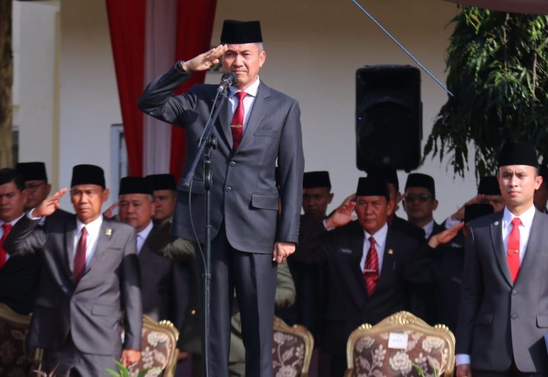 Sekretaris Daerah Palembang, Ratu Dewa selaku Inspektur Upacara Peringatan Hari Kesaktian Pancasila
