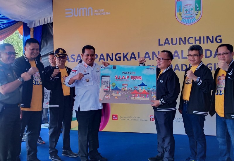 Bupati Banyuasin H Askolani melaunching Pasar Pangkalan Balai dan Pasar Sukajadi, Rabu [19/10/2022].