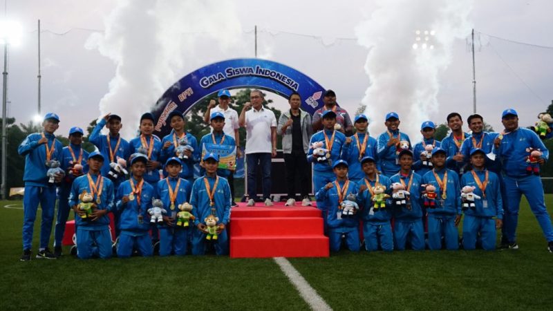 Gala Siswa Indonesia (GSI) tahun 2022 jenjang Sekolah Menengah Pertama (SMP) secara resmi ditutup oleh Kementerian Pendidikan, Kebudayaan, Riset dan Teknologi Indonesia bersama dengan PSSI, Minggu (30/10)