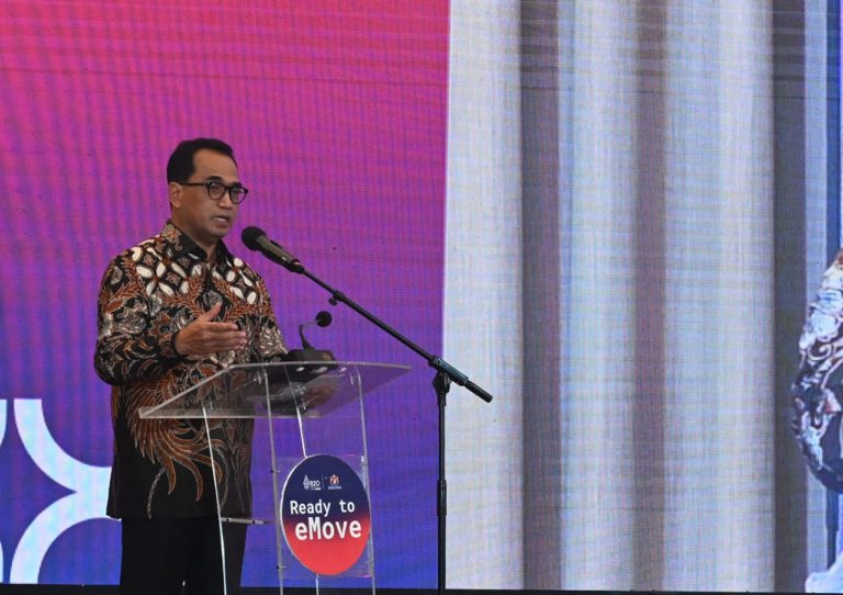 Menteri Perhubungan (Menhub) RI,  Budi Karya Sumadi  