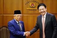 Wapres Ma’ruf Amin bertemu dengan Wakil PM Singapura Lawrence Wong, di Parliament of Singapore, Selasa (18/10/2022)