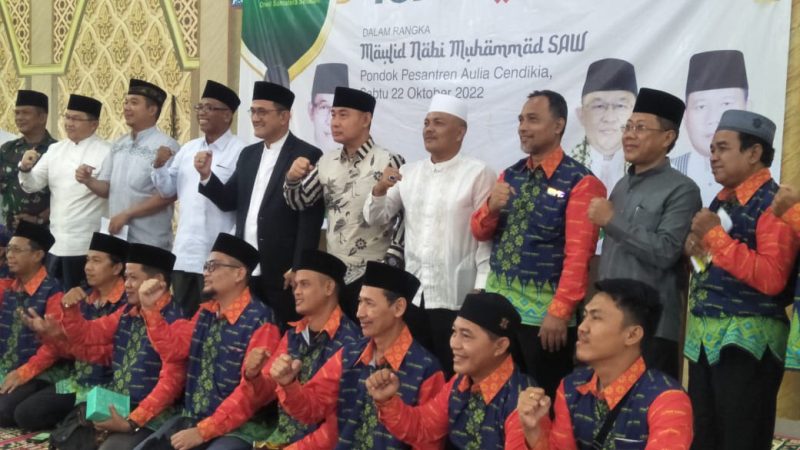 Pengurus wilayah ICMI Orwil Sumsel melaksanakan kegiatan bersholawat dalam rangka memperingati maulid Nabi Muhammad SAW