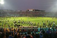 Kerusuhan saat di Stadion Kanjuruhan, Malang 