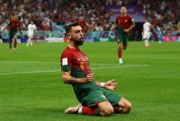 Gelandang Portugal Bruno Fernandes menjadi pemain terbaik pada matchday kedua melawan Uruguay, Selasa (29/11/2022) dini hari WIB. (Foto: Reuters)