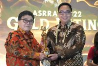 PT Bukit Asam Tbk (PTBA) berhasil meraih trofi Gold dalam ajang Asia Sustainability Reporting Rating (ASRRAT) 2022 yang digelar oleh National Center Sustainability Report (NCSR). Penyerahan penghargaan Laporan Keberlanjutan tingkat Asia yang mengangkat tema ekonomi sirkular ini berlangsung di Hotel Westin, Jakarta, Kamis (24/11).