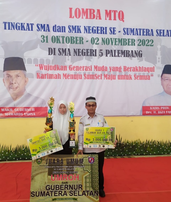 SMA Negeri 6 Palembang akhirnya mendapat predikat Juara Umum pada Lomba Musabaqoh Tilawatil Qur’an [MTQ] tingkat SMA dan SMK Negeri Se-Sumatera Selatan yang dilangsungkan di SMA Negeri 5.