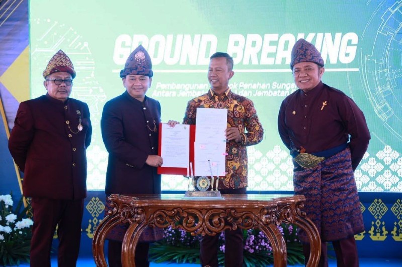 PTBA Berikan Kado Terbaik di HUT 76 Muara Enim