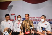 Presiden Jokowi memberikan keterangan pers usai menghadiri acara HUT ke-8 Partai Perindo, di Jakarta Concert Hall, iNews Tower, Jakarta, Senin (07/11/2022)
