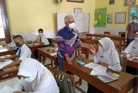 Kegiatan belajar mengajar (Foto: Humas Kemenko PMK)