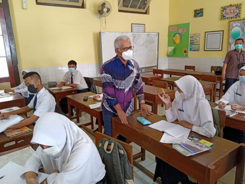 Kegiatan belajar mengajar (Foto: Humas Kemenko PMK)