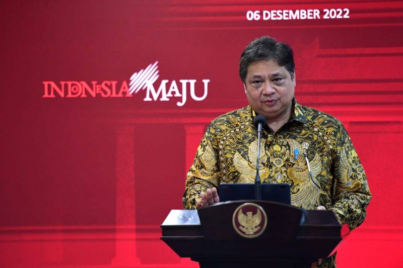 Menteri Koordinator Bidang Perekonomian, Airlangga Hartarto, dalam keterangannya di Kantor Presiden selepas mengikuti sidang kabinet paripurna yang dipimpin oleh Presiden Joko Widodo di Istana Negara, Jakarta, Selasa (6/12/2022).
