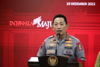 Kapolri Jenderal Listyo Sigit Prabowo dalam keterangannya di Kantor Presiden, Senin (19/12/2022), selepas mengikuti rapat terbatas Nataru. (Foto: BPMI Setpres)