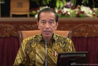 Presiden Jokowi memberikan keterangan pers, Jumat (30/12/2022), di Istana Merdeka, Jakarta. (Sumber: Tangkapan Layar)
