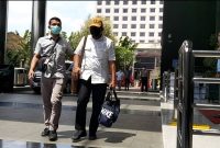 Wakil ketua DPRD Jatim, Sahat Tua Simanjuntak saat tiba di gedung KPK