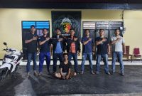 Polisi menangkap satu lagi pelaku penganiayaan terhadap seorang pemuda di Sejaro Sakti, Indralaya, Sabtu (3/12/2022)