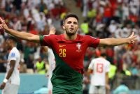 Striker Timnas Portugal Goncalo Ramos berhasil mencetak trigol dalam laga melawan Swiss, sekaligus membawa Selecao Das Quinas ke perempat final Piala Dunia 2022 melawan Maroko. (Foto: Reuters)