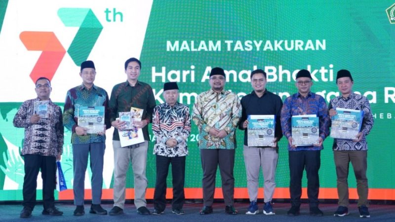 Launching tiga buku karya tim MCH 2022 (Foto: Kemenag RI)