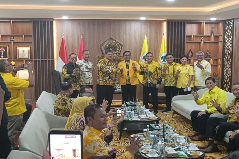 Ridwan Kamil resmi menjadi kader Partai Golkar