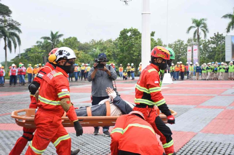 Sosialisasi K3 saat Peringatan Bulan K3 Nasional di Lapangan Upacara KBL, Tanjung Enim, Rabu (11/1/2023)