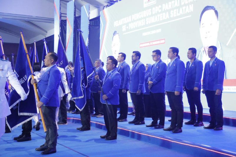 Ketua Umum Partai Demokrat, Agus Harimurti Yudhoyono (AHY)menlantik Pengurus DPC Partai Demokrat kota Prabumulih periode 2022-2027, Kamis (19/1/2023)