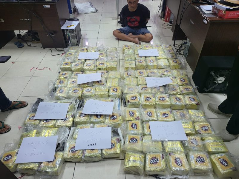 Nurhasan (46), kurir 115Kg Sabu siap edar saat diamankan Bidang Pemberantasan dan Intelijen BNN Provinsi Sumatera Selatan, Selasa (24/1/2023)