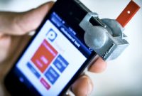 SmartCARD, alat untuk mengecek kolesterol melalui handphone di rumah - futurity.org