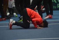 Rungkat sujud syukur atas kemenangan di Vietnam. (Foto: Pelti)