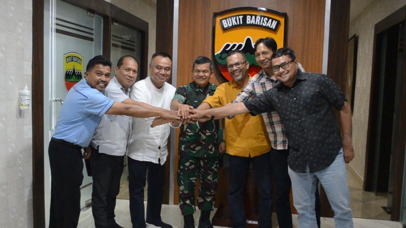 Panglima Daerah Militer 1 Bukit Barisan [Pangdam 1/BB] Mayjen TNI Achmad Daniel Chardin SE MSi mendukung penuh berjalannya pelaksanaan Hari Pers Nasional [HPN] 2023 di Sumatera Utara [Sumut] pada 7-9 Februari 2023 mendatang.