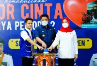 Gubernur Sumsel H Herman Deru secara resmi membuka kegiatan Donor Cinta Sriwijaya Periode 2 yang bertepatan dengan hari Valentine atau Hari Kasih Sayang di Stasiun LRT Ampera,  Selasa (14/2) pagi