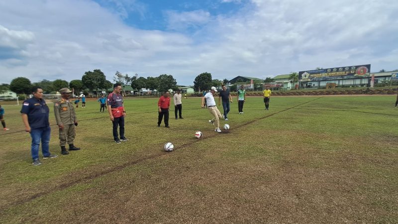 Pembukaan Turnamen sepak bola Danyonzikon 12 Cup