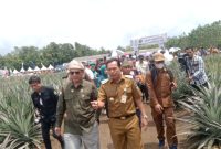 Wali Kota Prabumulih Ir H Ridho Yahya MM saat mendampingi Wakil Menteri Pertanian RI, Ir Harvick saat kunjungan kerja ke Kota Prabumulih, Selasa (21/2/2023)