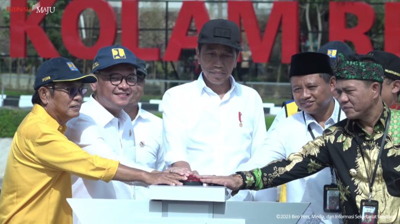 Presiden Jokowi meresmikan empat infrastruktur di Jabar, Minggu (05/03/2023). (Sumber: Tangkapan Layar)