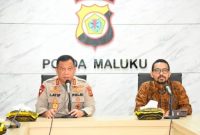 Kapolda Maluku Irjen Pol Lotharia Latif saat memberikan keterangan pers