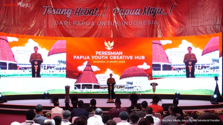 Presiden RI Joko Widodo saat sambutan pada peresmian Papua Youth Creative Hub, di Kota Jayapura, Selasa (21/03/2023)