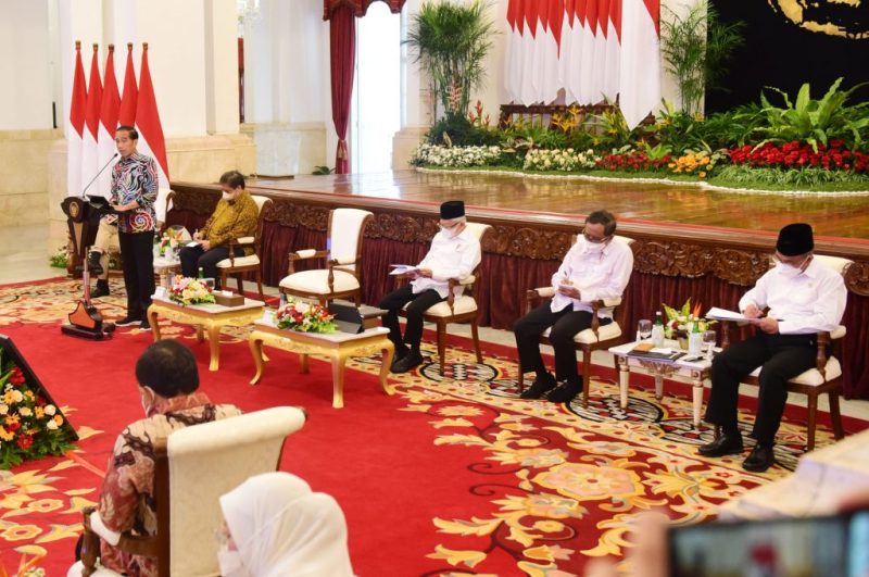 Presiden Jokowi memimpin SKP, di Istana Negara, Kamis (02/03/2023) siang. (Foto: Humas Setkab)