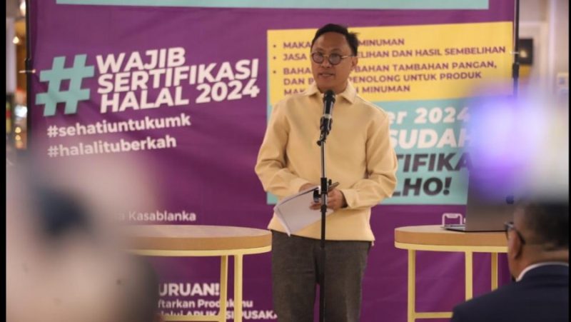 Kepala BPJPH M. Aqil Irham pimpin Kampanye Wajib Sertifikasi Halal 2024 di Kota Kasablanka, Jakarta. (Foto: BPJPH)